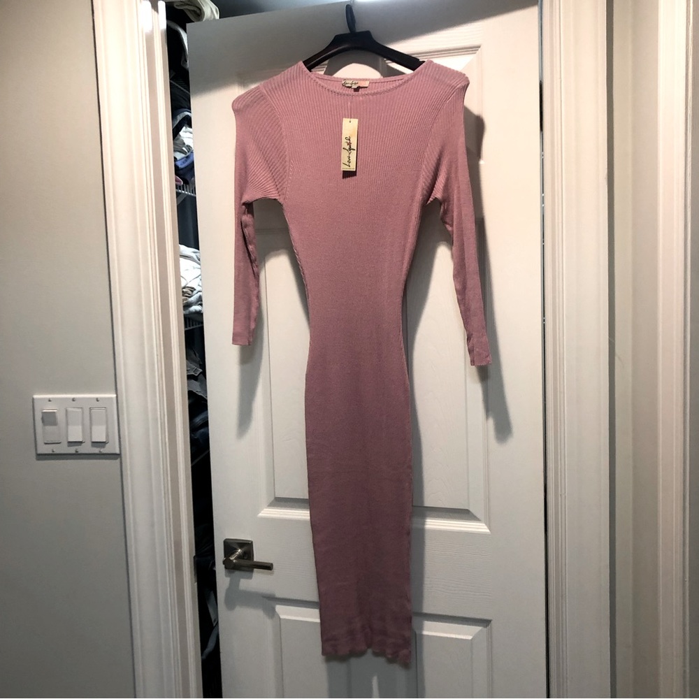 Love Squared Pink Ribbed Bodycon Midi Dress Size Small Mew With Tag. Long Sleeve